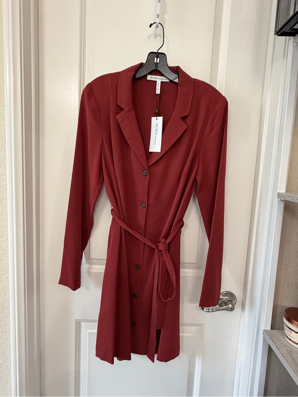 BCBGMAXAZRIA Russet Brown Button-Front Tie-Waist Dress